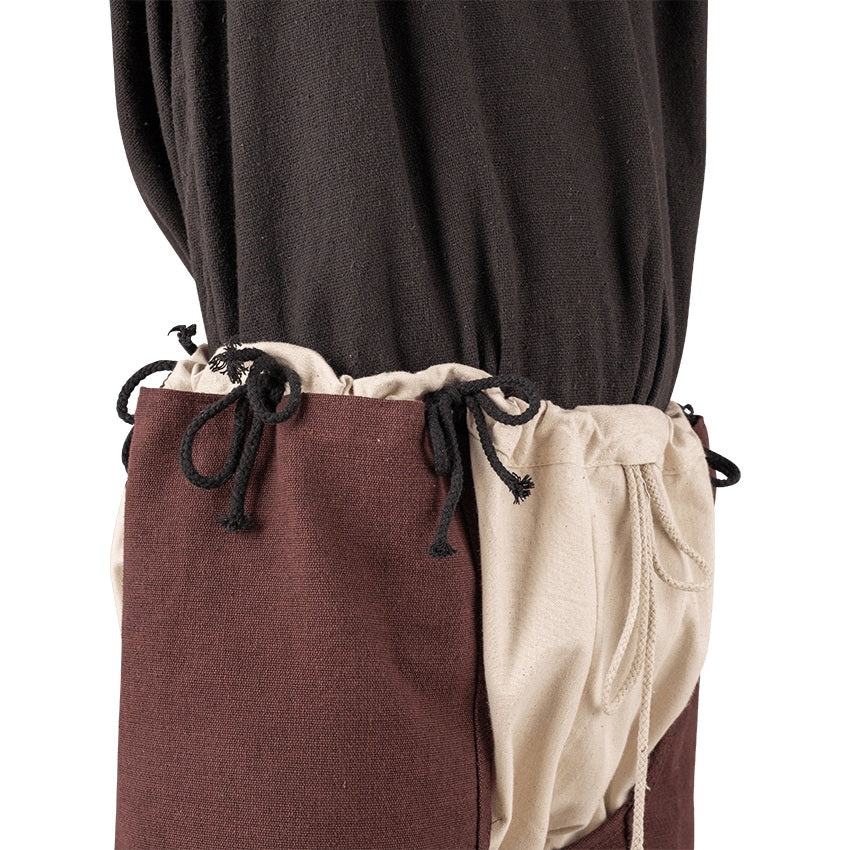 Men's medieval undergarments with attachment points for chausses.