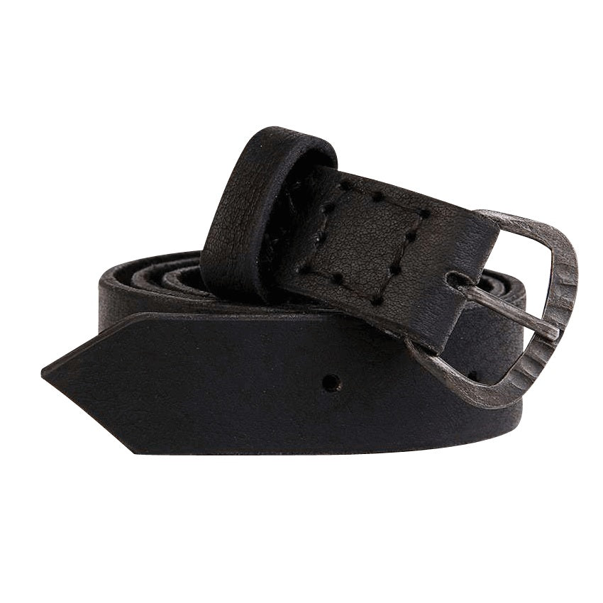 Louis Belt in Black – flat lay, buckle detail.