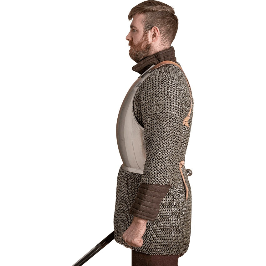 Mercenary Steel Breastplate, rear side angle, strap and plate fit